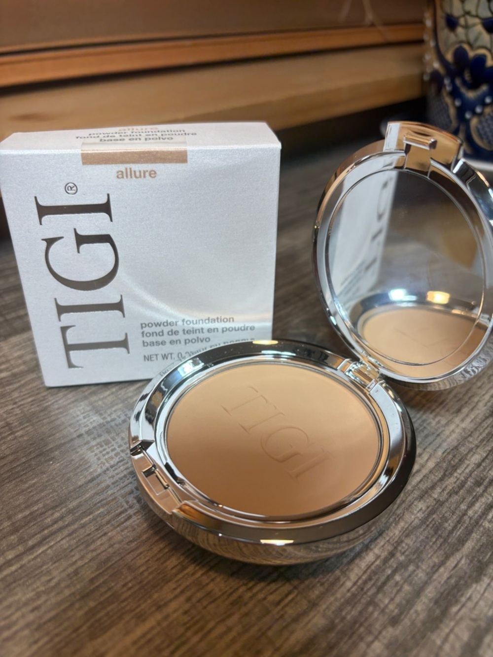 🌻5 for $30🌻TIGI Allure Powder Foundation Compact